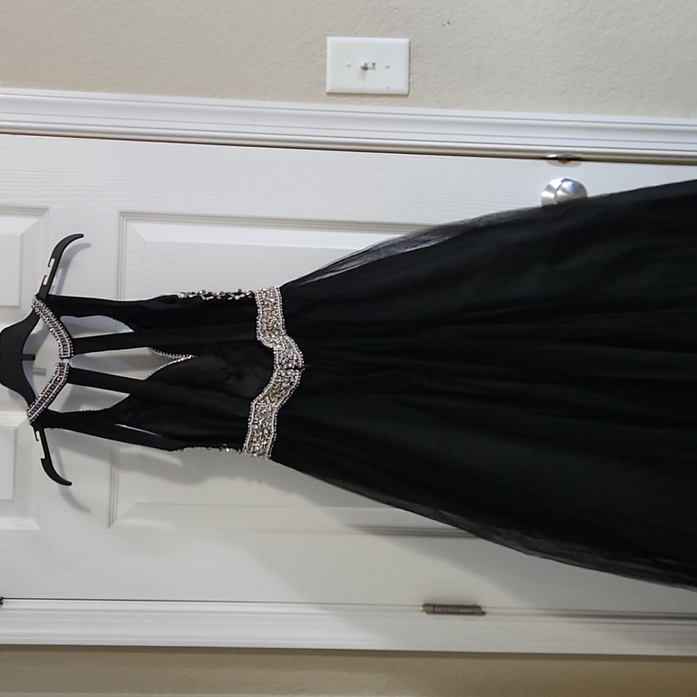 Prom Dress - Picture 3 of 4